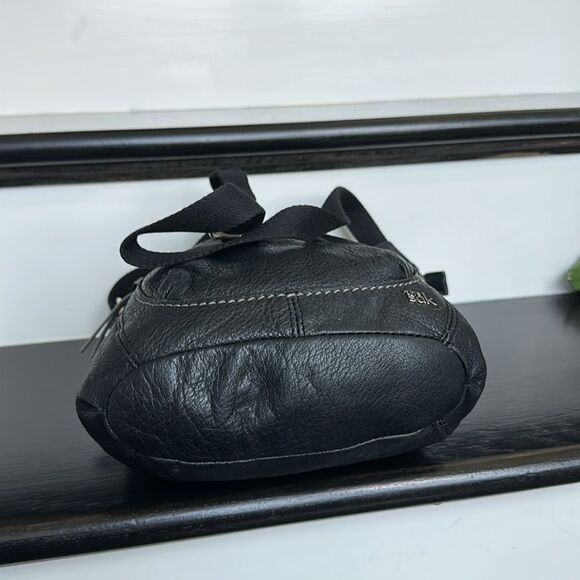 The Sak Genuine Leather Crossbody Shoulder Bag Black Pebbled, Soft & Durable - Picture 8 of 11